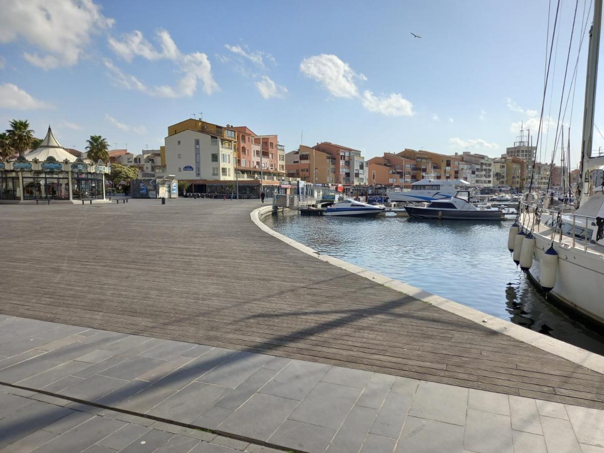 Apartamento Port Brescou, T3 En Duplex Climatise, Superbe Vue Sur Le Port Agde Exterior foto