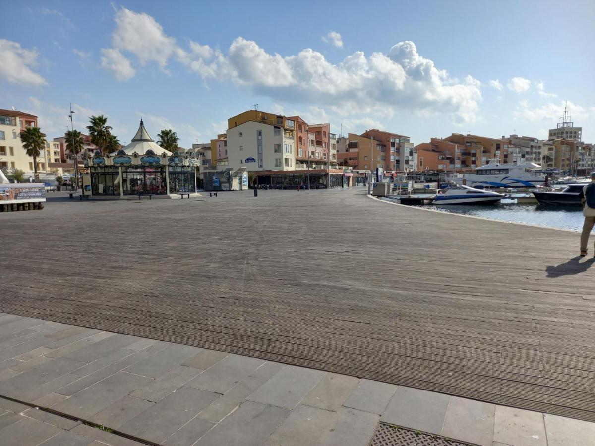 Apartamento Port Brescou, T3 En Duplex Climatise, Superbe Vue Sur Le Port Agde Exterior foto
