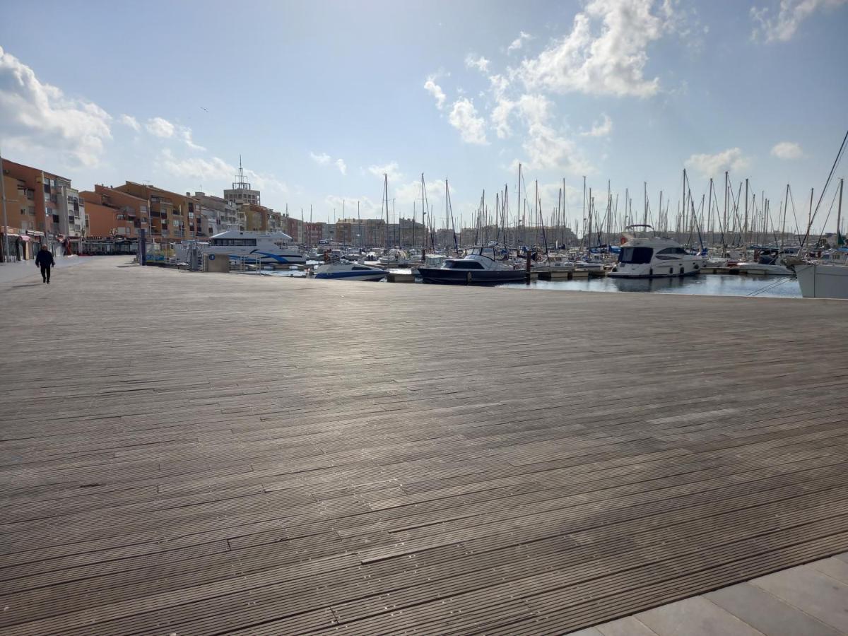 Apartamento Port Brescou, T3 En Duplex Climatise, Superbe Vue Sur Le Port Agde Exterior foto